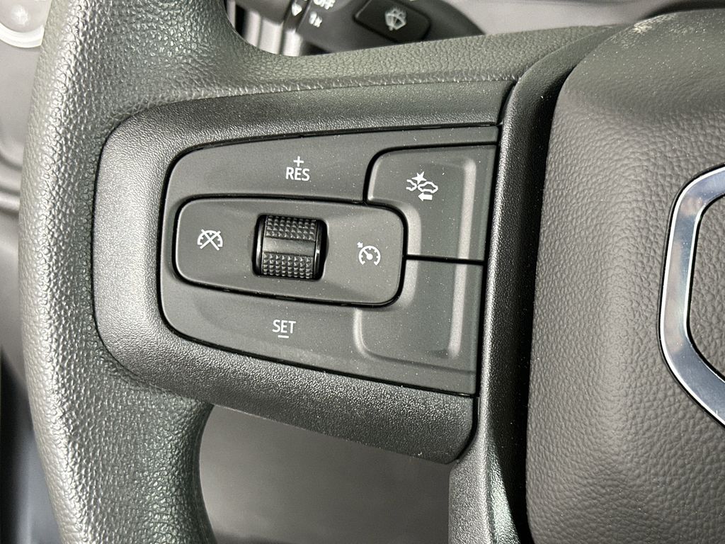 new 2025 GMC Sierra 1500 car, priced at $33,145