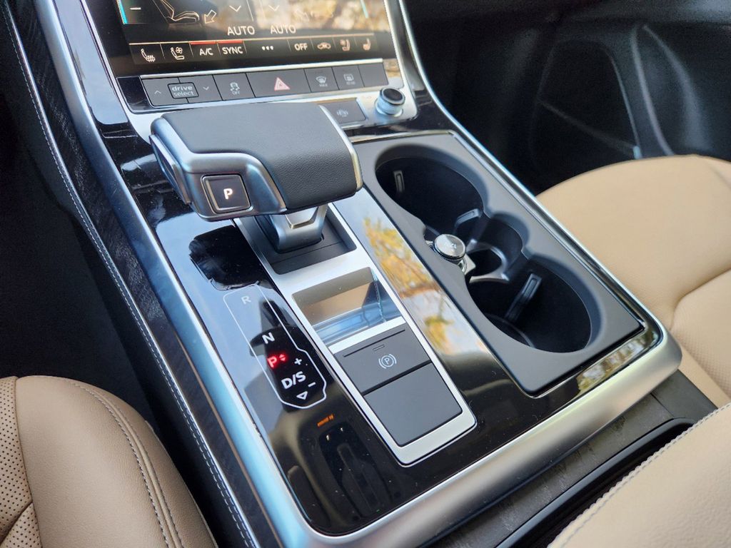 new 2025 Audi Q8 car, priced at $86,615