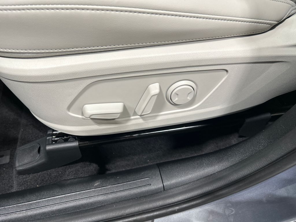 new 2025 Kia Sorento car, priced at $41,450