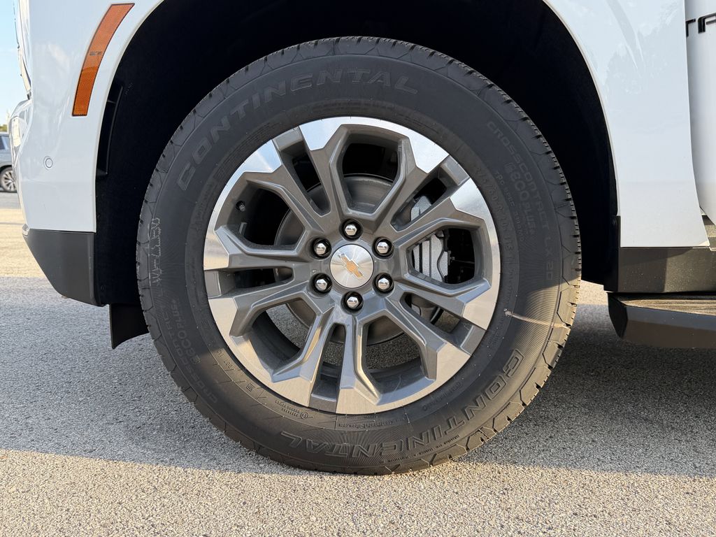 new 2026 Chevrolet Tahoe car, priced at $61,400