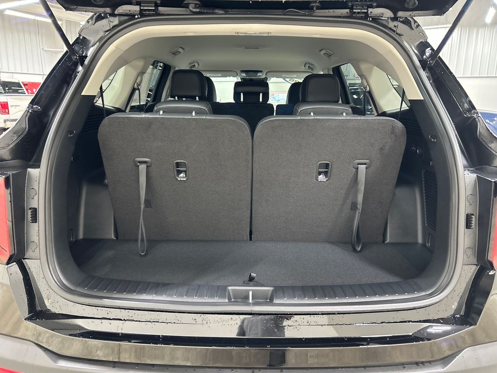 new 2025 Kia Sorento car, priced at $36,259