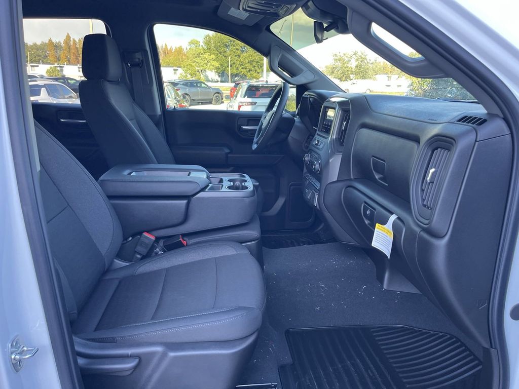 new 2025 Chevrolet Silverado 1500 car, priced at $45,444