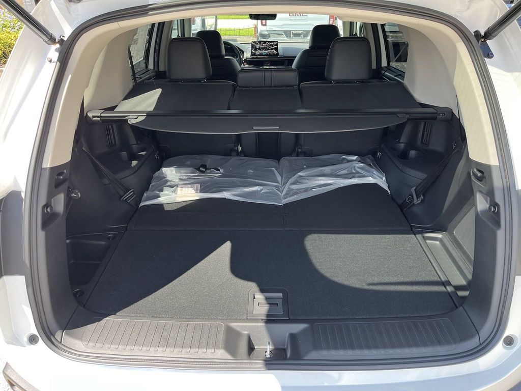 new 2025 Honda Pilot car, priced at $54,437