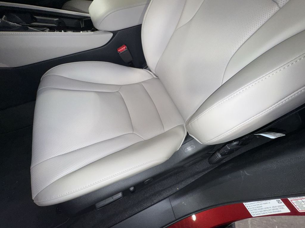 new 2025 Honda Accord Hybrid car, priced at $40,905