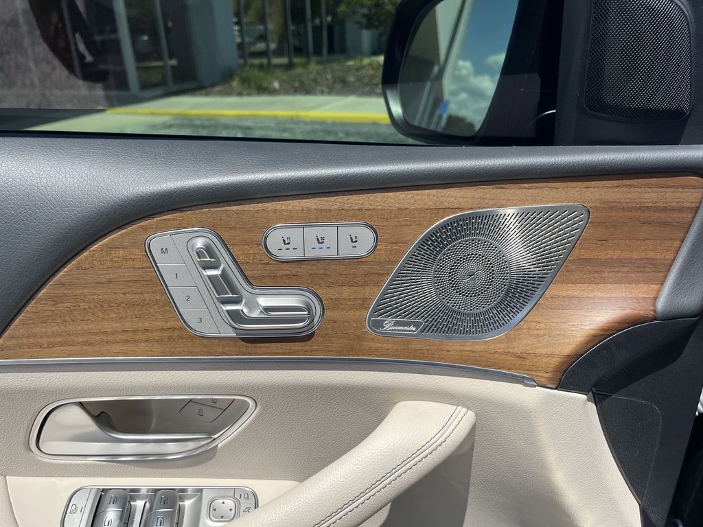 used 2022 Mercedes-Benz GLE car, priced at $41,991