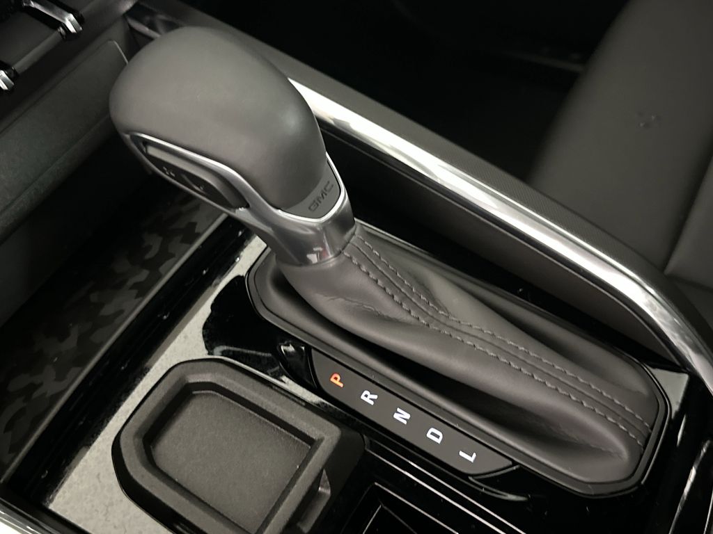 new 2025 GMC Canyon car, priced at $41,570