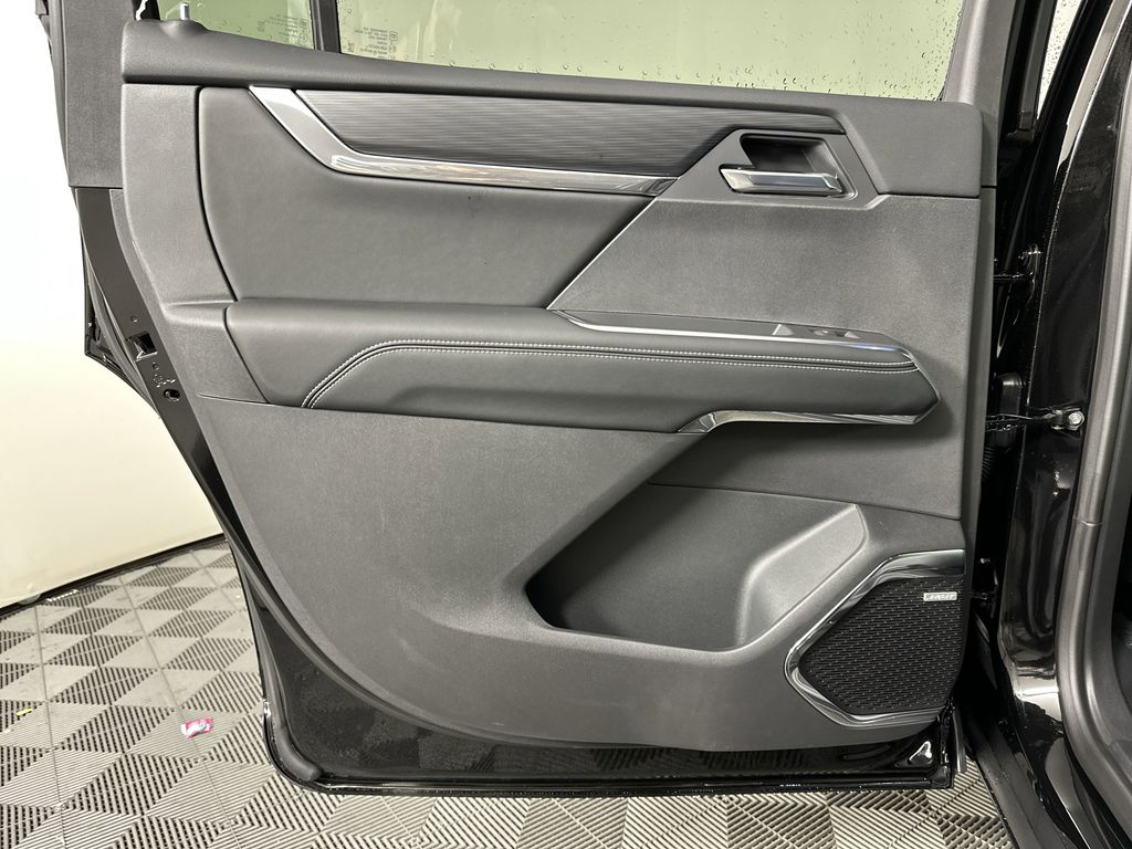 new 2025 GMC Acadia car, priced at $50,624