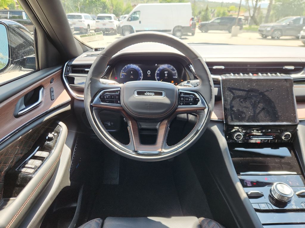 new 2025 Jeep Grand Cherokee L car, priced at $64,753