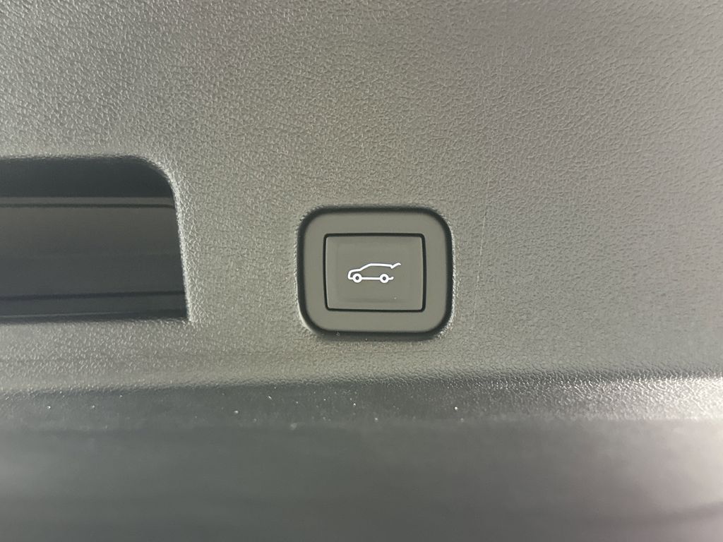 new 2025 GMC Acadia car, priced at $50,774