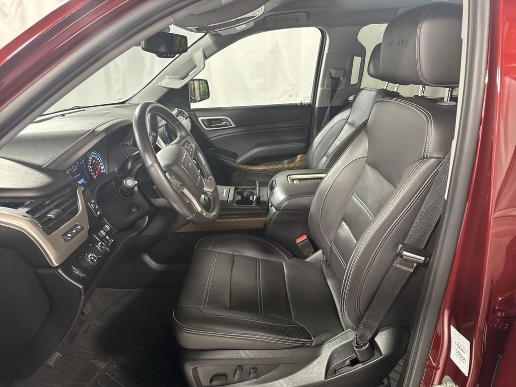 used 2020 GMC Yukon XL car, priced at $41,991