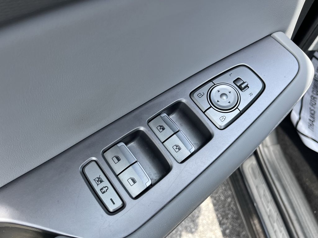 used 2022 Hyundai Palisade car, priced at $24,991