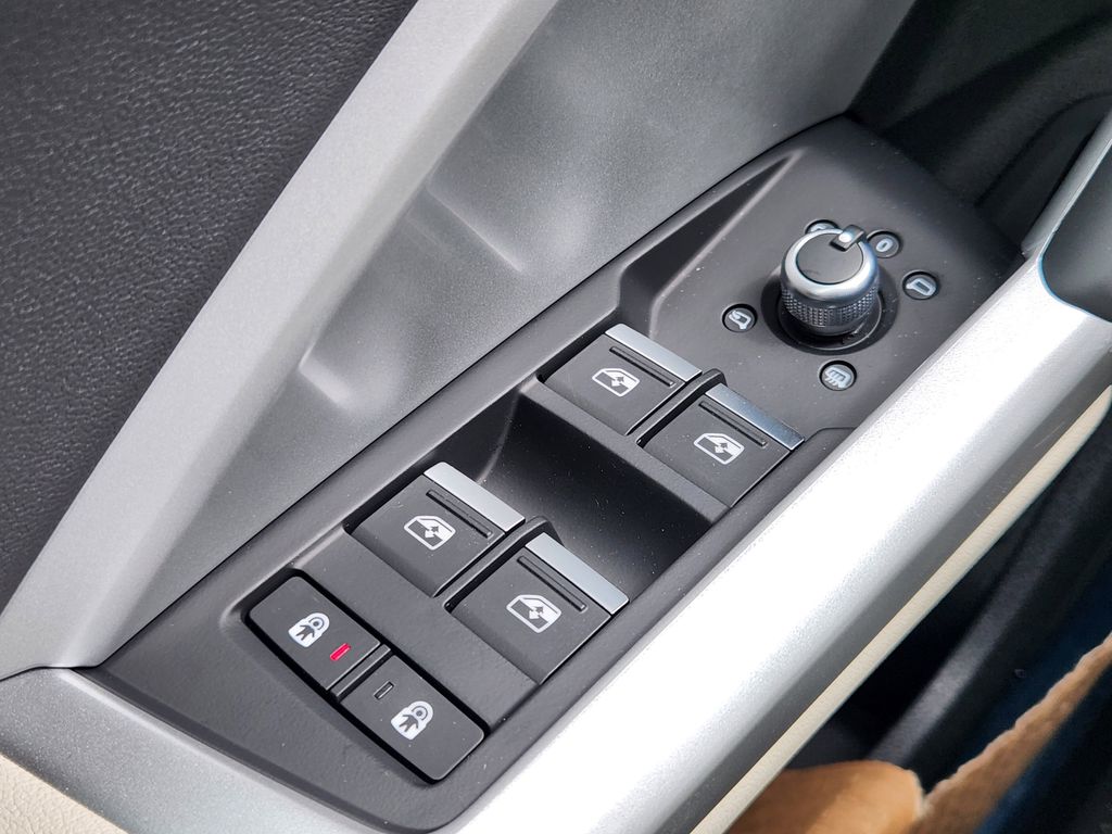 new 2025 Audi Q3 car, priced at $45,450