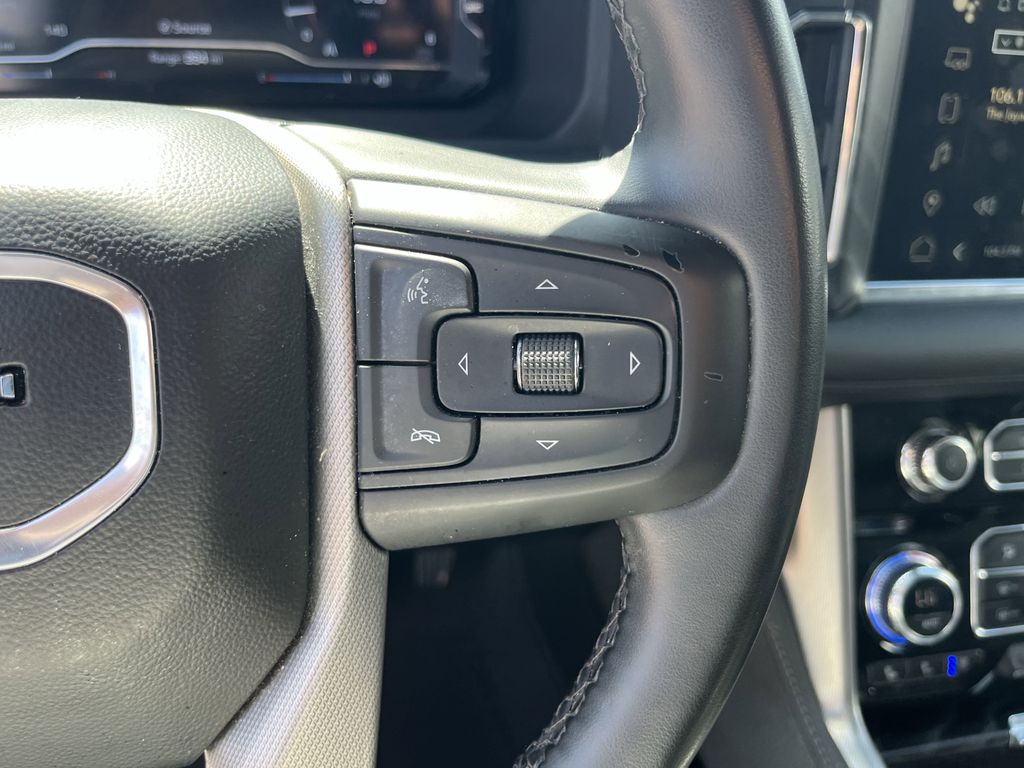 used 2023 GMC Yukon car, priced at $58,391