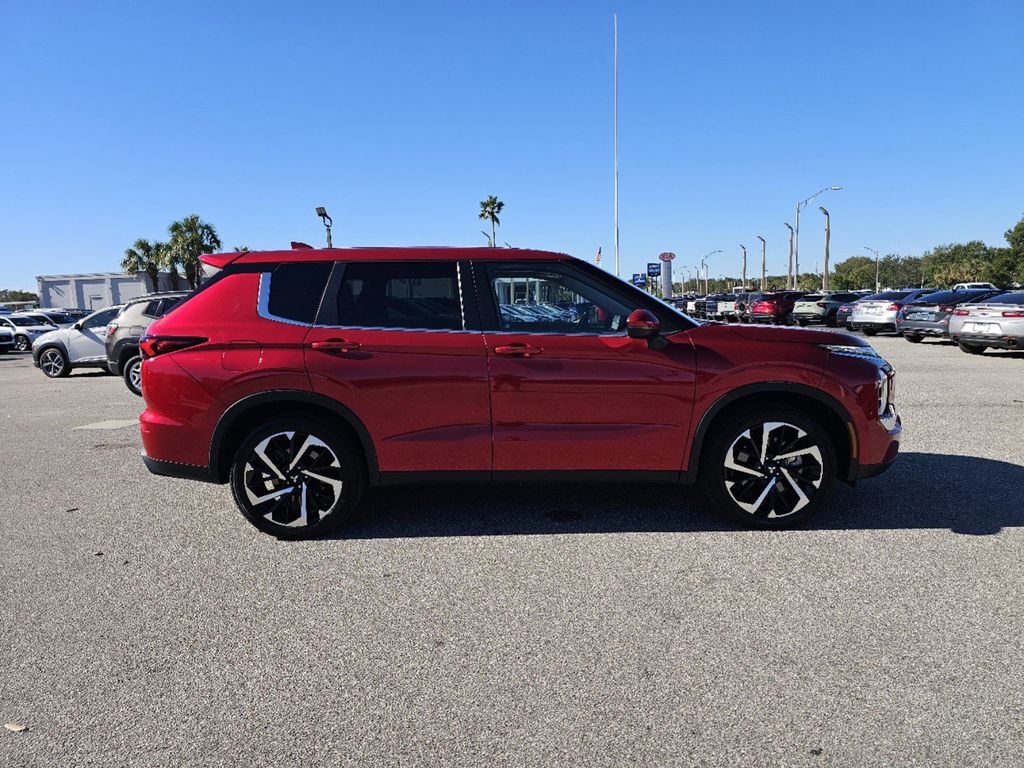 used 2022 Mitsubishi Outlander car, priced at $23,998