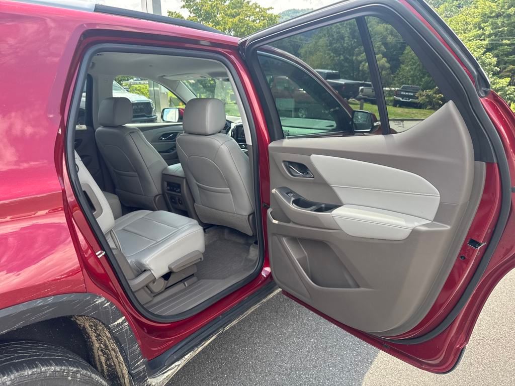 used 2018 Chevrolet Traverse car, priced at $20,500
