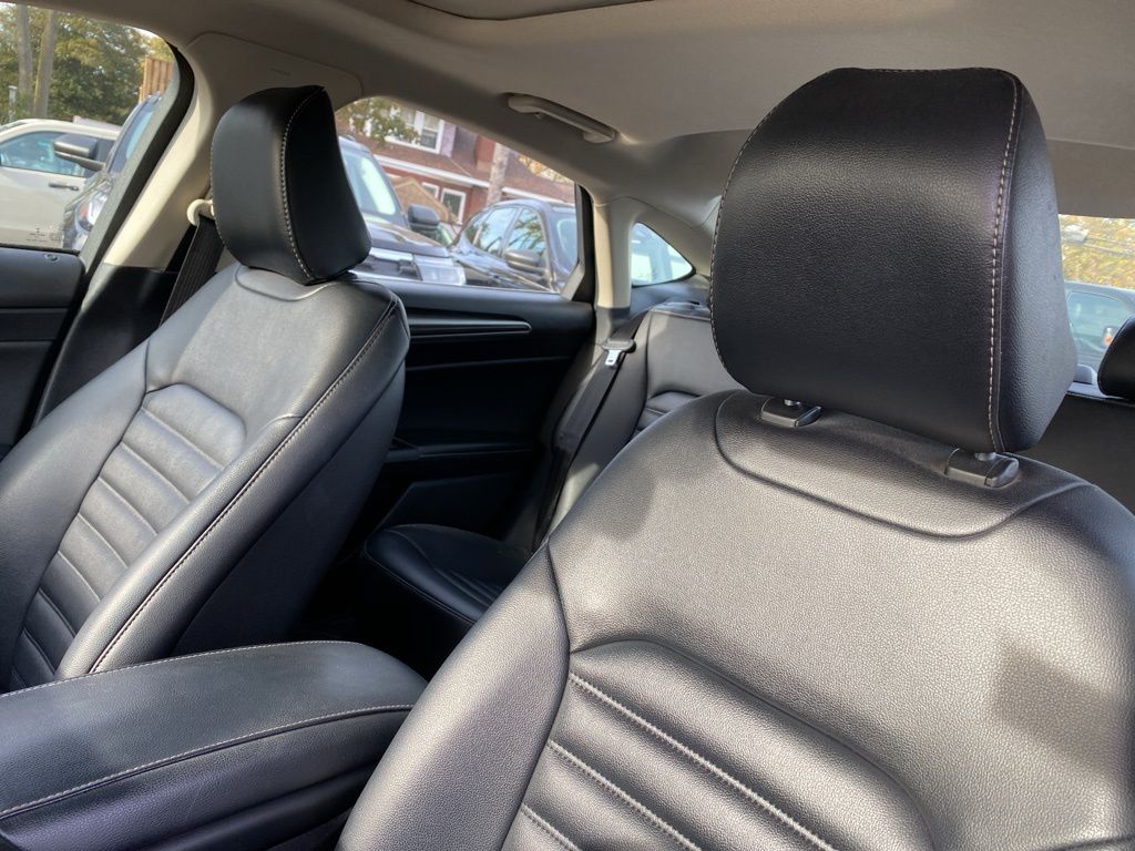 used 2020 Ford Fusion Hybrid car