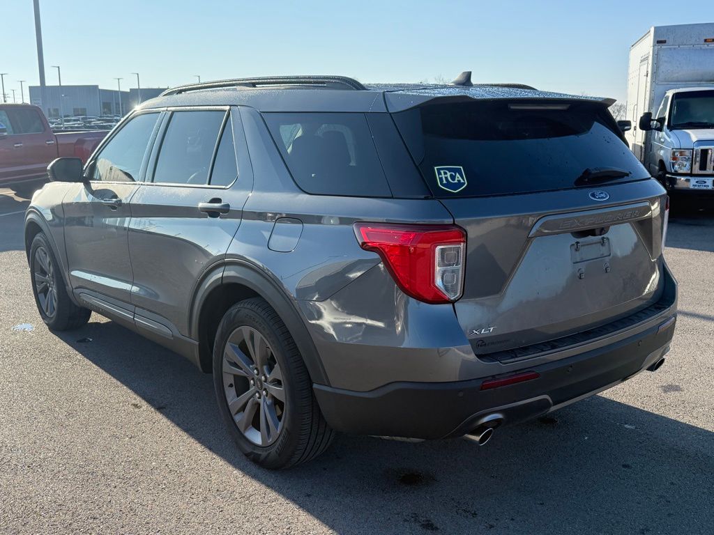 used 2022 Ford Explorer car, priced at $28,000