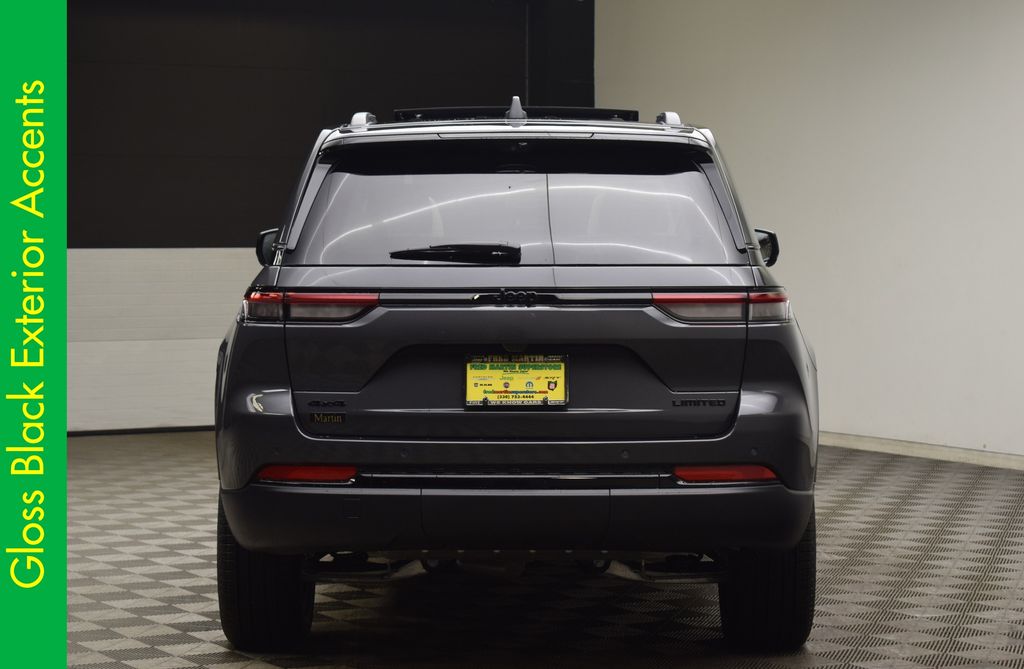 new 2025 Jeep Grand Cherokee car, priced at $50,655