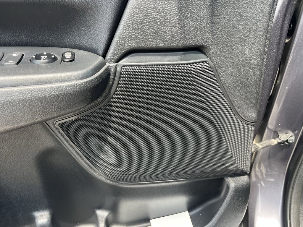 used 2018 Honda CR-V car, priced at $20,621