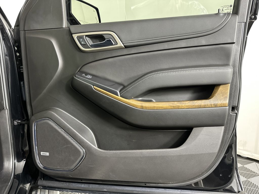 used 2019 GMC Yukon car, priced at $35,999