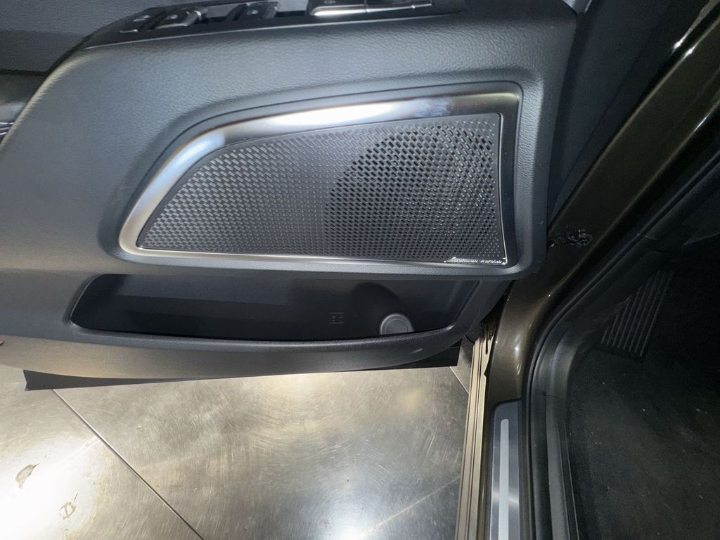new 2025 Kia Telluride car, priced at $51,468