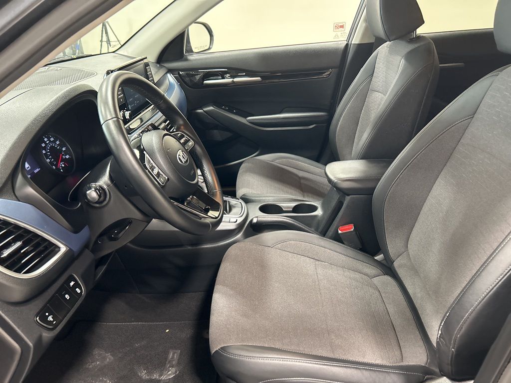 used 2021 Kia Seltos car, priced at $18,409