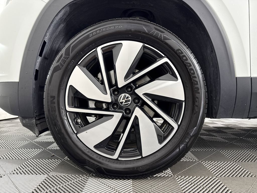 used 2024 Volkswagen Atlas car