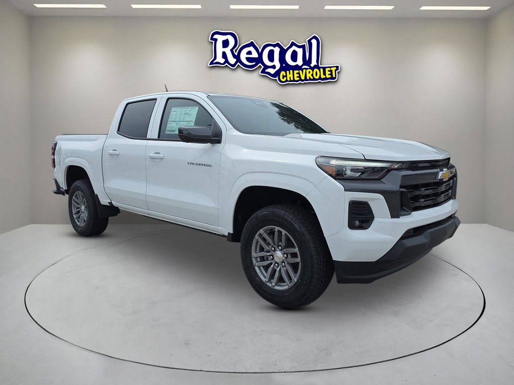new 2026 Chevrolet Colorado car, priced at $34,500
