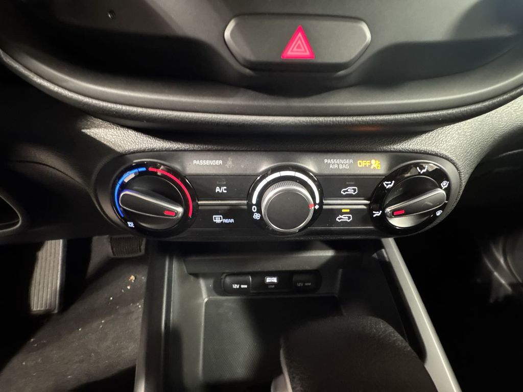 new 2025 Kia Soul car, priced at $21,760