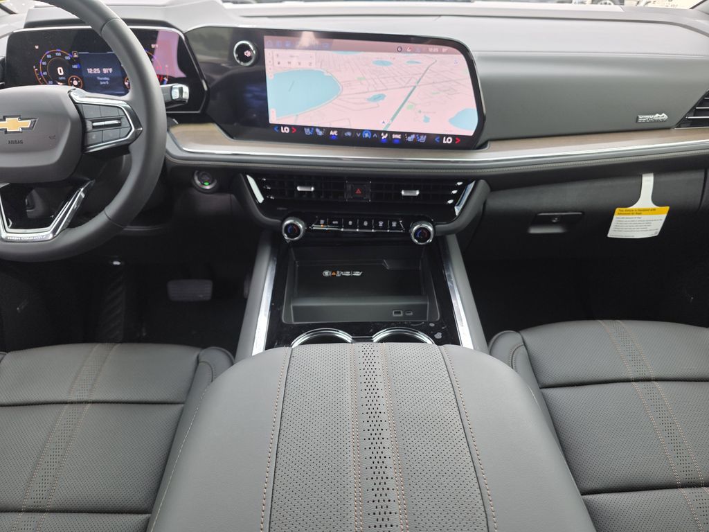 new 2025 Chevrolet Suburban car, priced at $90,859