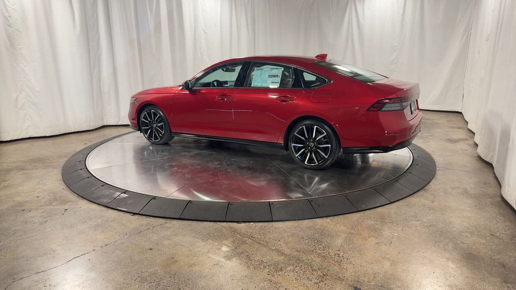 new 2025 Honda Accord Hybrid car, priced at $40,905