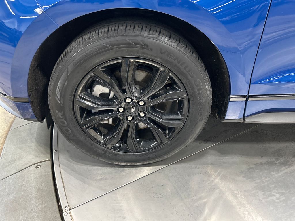 used 2022 Ford Edge car, priced at $25,964