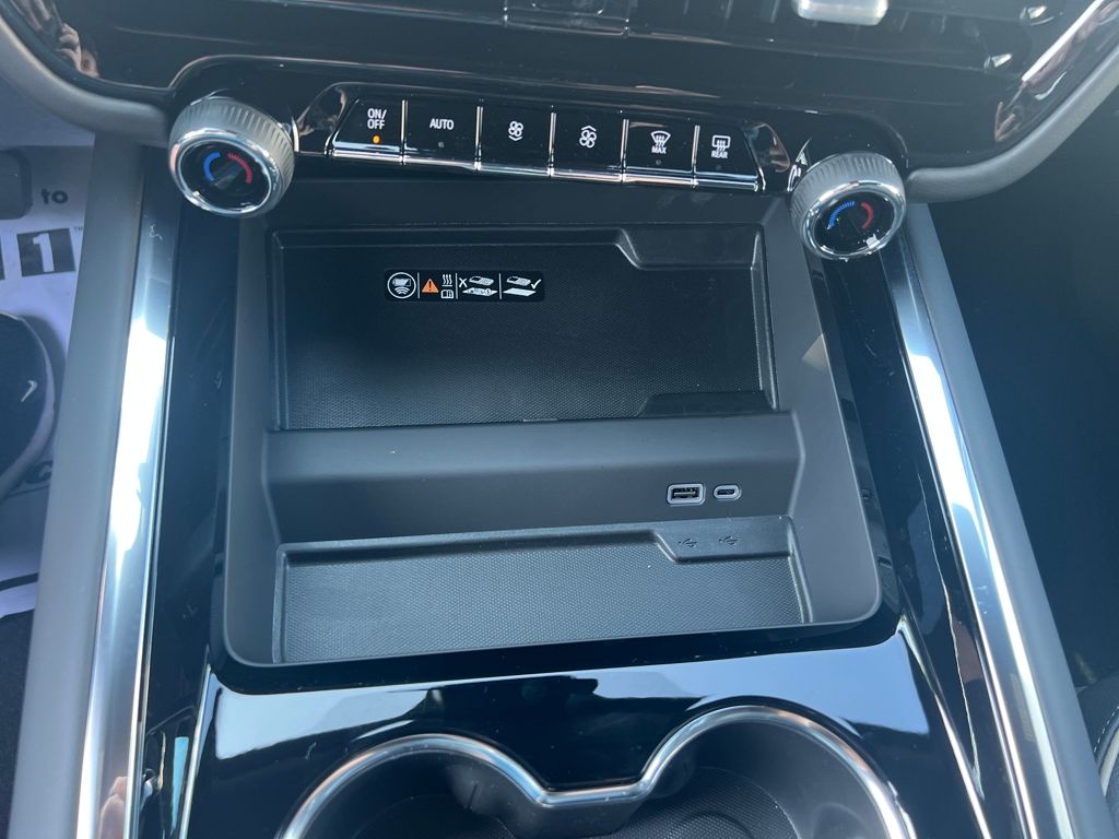 new 2025 Chevrolet Tahoe car, priced at $75,459