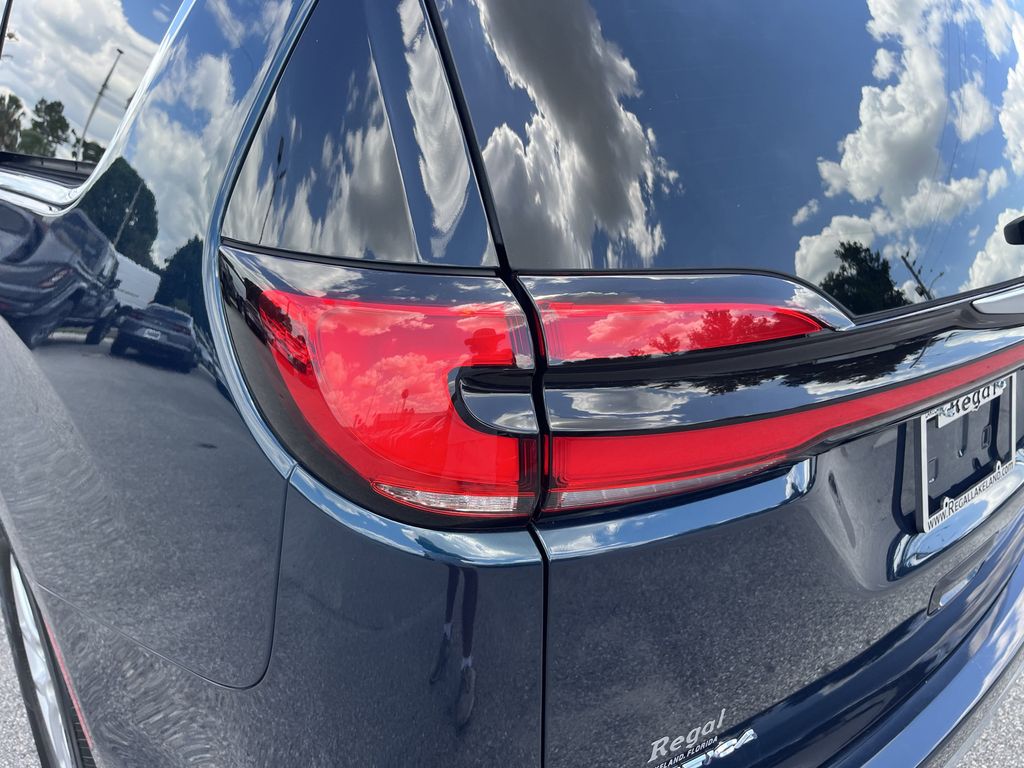 used 2022 Chrysler Pacifica car, priced at $26,991