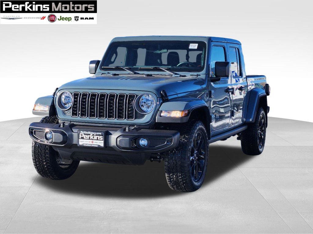 new 2025 Jeep Gladiator car, priced at $43,014