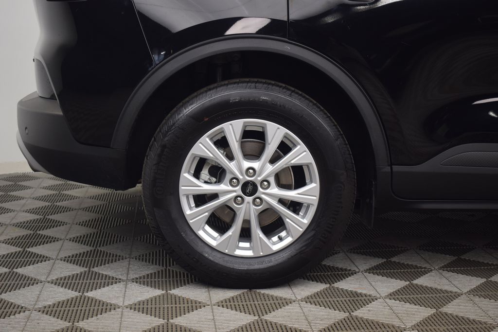 used 2024 Ford Escape car, priced at $22,300