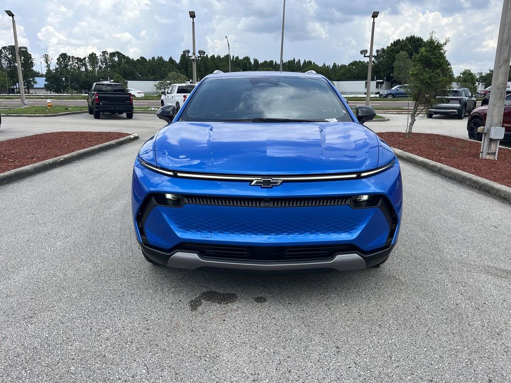 new 2025 Chevrolet Equinox EV car, priced at $38,573