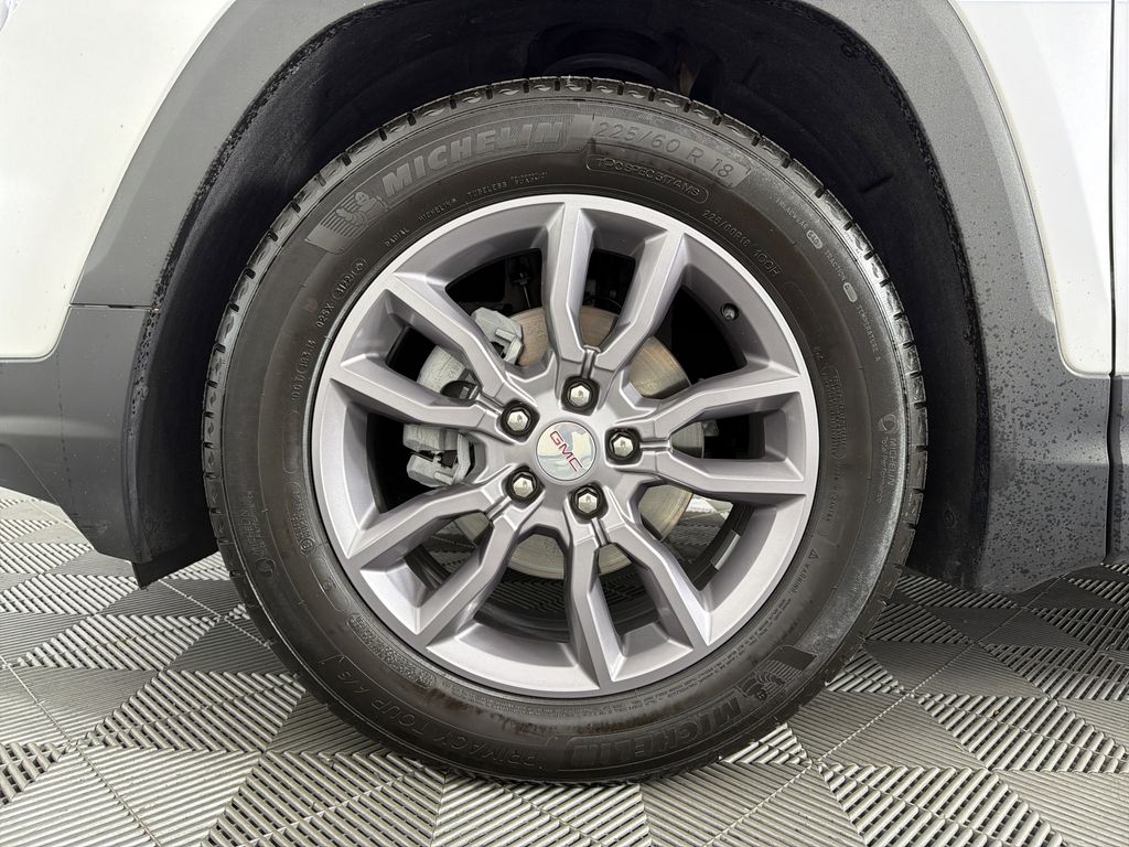 used 2023 GMC Terrain car, priced at $26,792