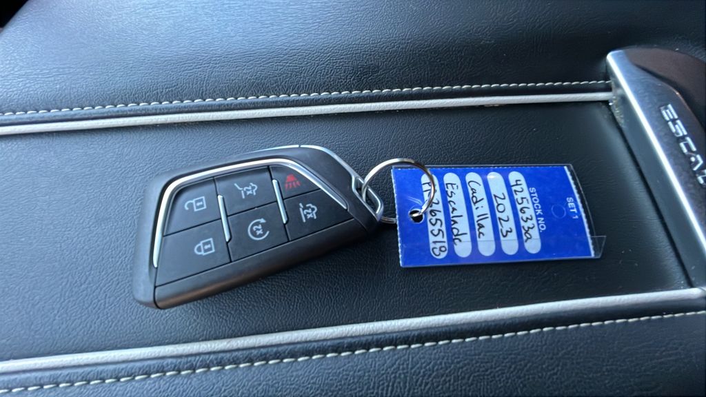 used 2023 Cadillac Escalade car, priced at $71,000