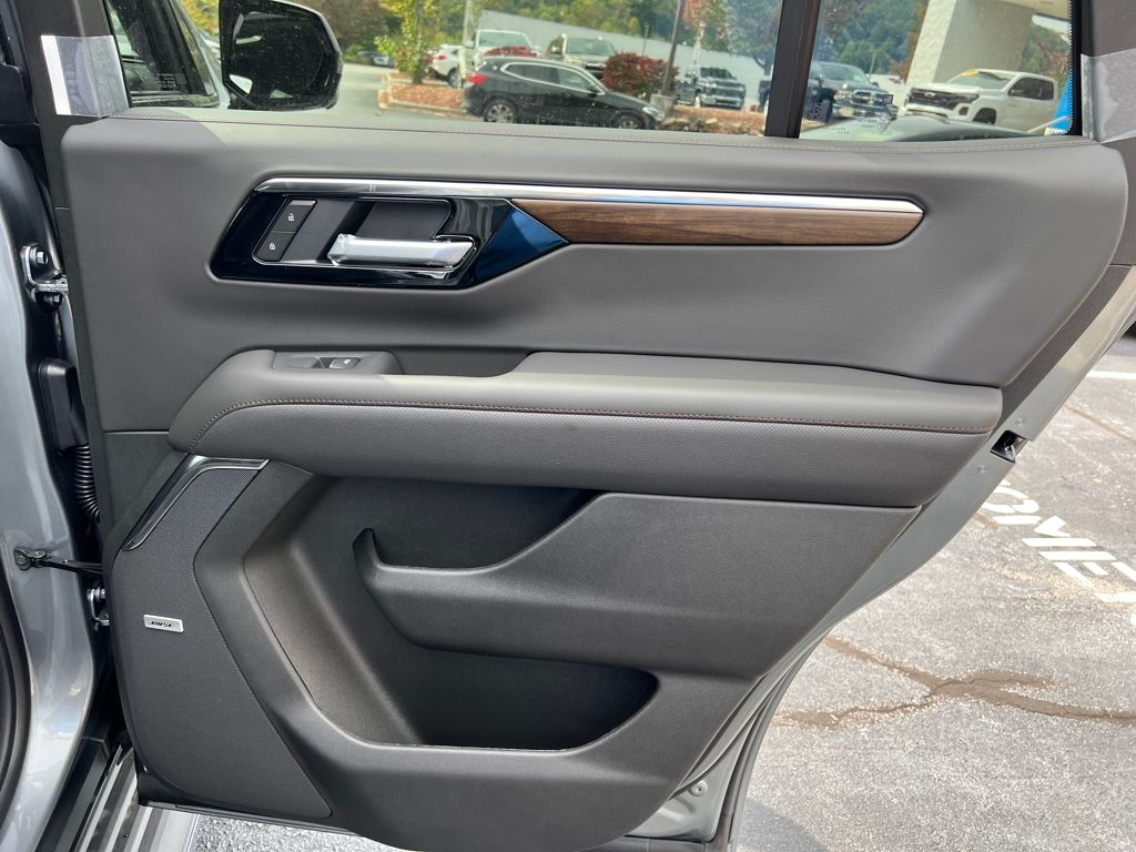 new 2025 Chevrolet Tahoe car, priced at $80,411