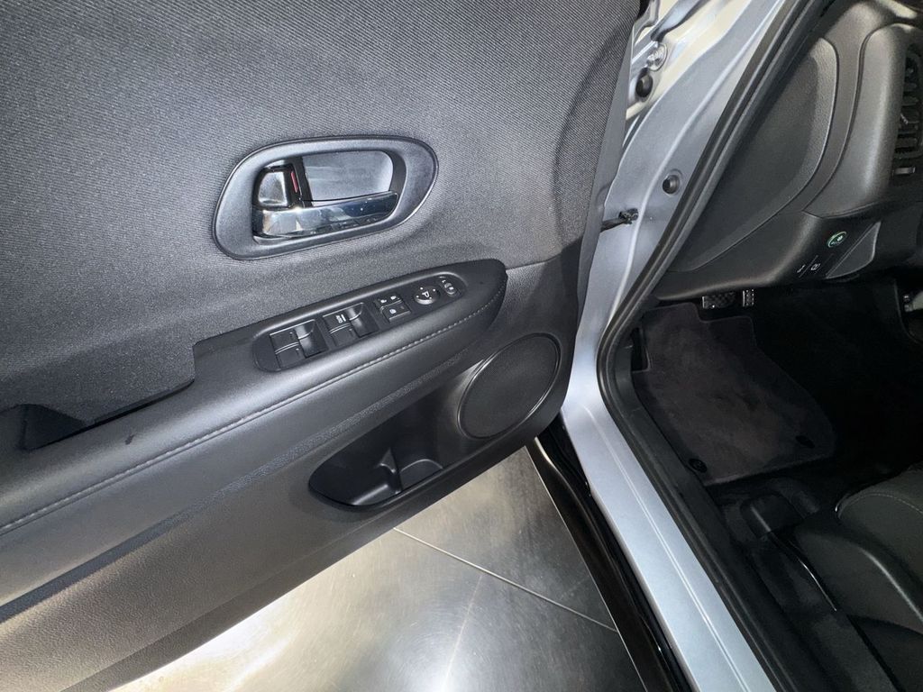used 2022 Honda HR-V car, priced at $24,370