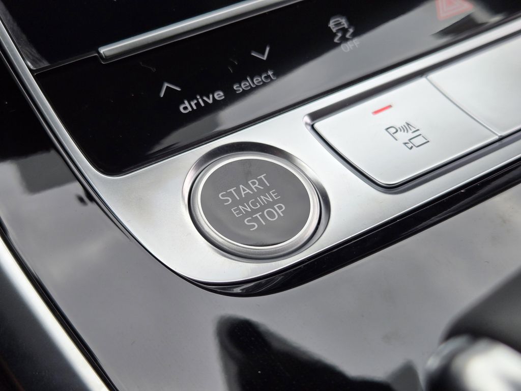 new 2025 Audi Q8 car, priced at $86,715
