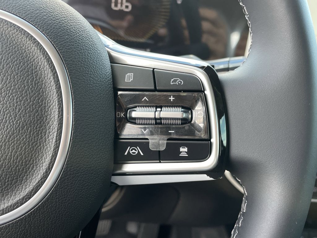 new 2025 Kia Sorento car, priced at $32,499