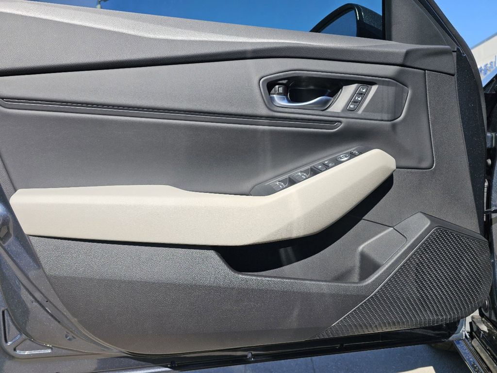 new 2025 Honda Accord Hybrid car, priced at $34,690
