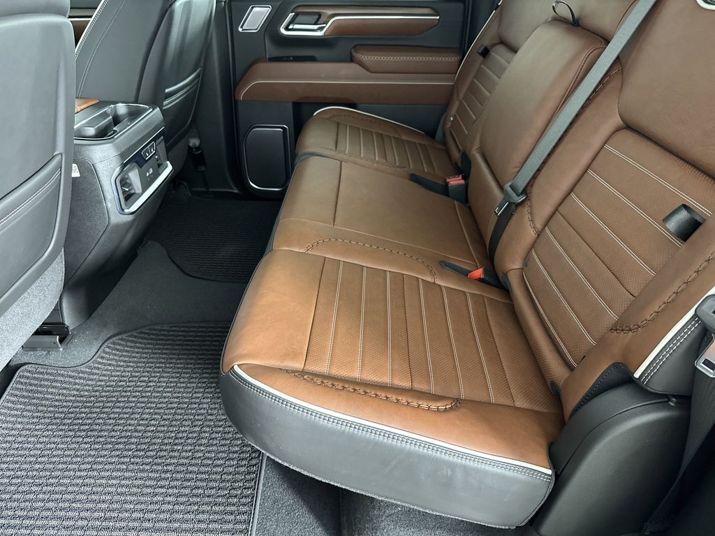 new 2025 GMC Sierra 2500HD car, priced at $94,014