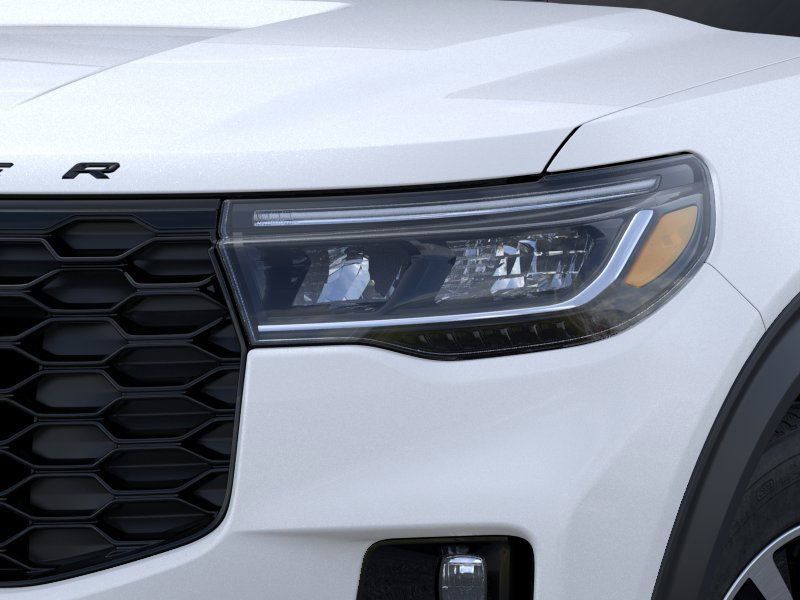 new 2025 Ford Explorer car, priced at $50,605