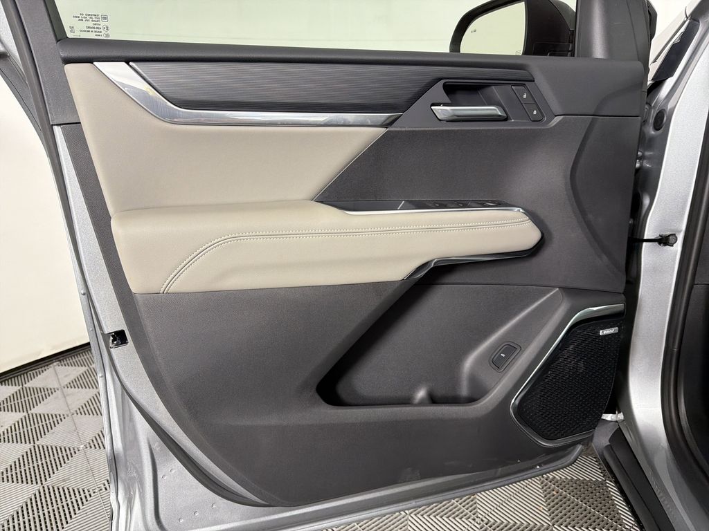 new 2026 GMC Acadia car, priced at $46,625