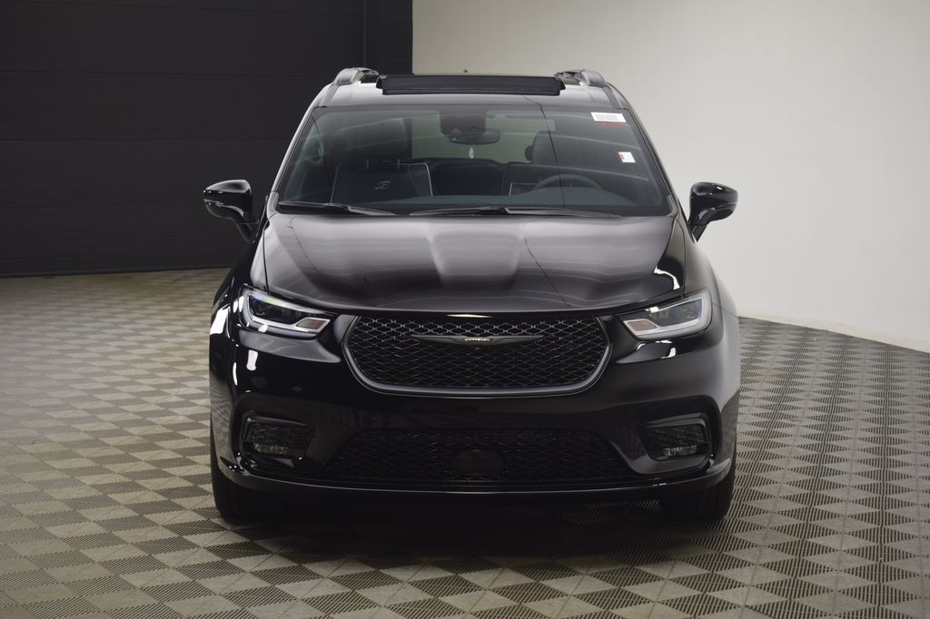 new 2026 Chrysler Pacifica car, priced at $48,056