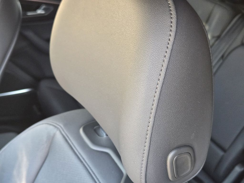 used 2023 Audi Q7 car, priced at $39,215