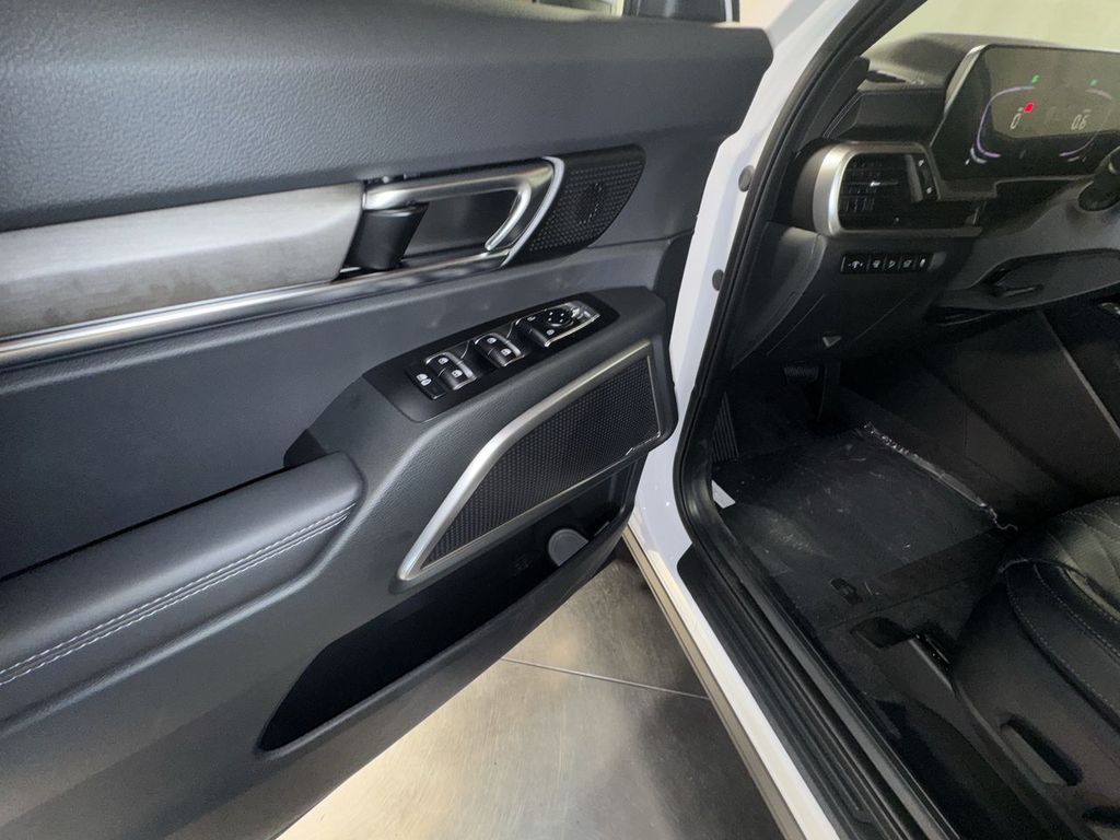 new 2025 Kia Telluride car, priced at $46,656